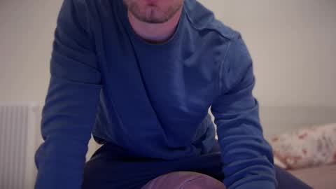 Snapshot of 2017ssseeexxx chatting on 03.11.25 Romano online show from 03.11.25