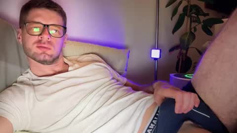 Snapshot of 2017ssseeexxx chatting on 03.11.25 Romano online show from 03.11.25