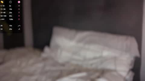 Snapshot of 2017ssseeexxx chatting on 11.19.25 Romano online show from 11.19.25