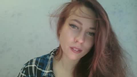 Snapshot of 20dasha chatting on 09.27.25 20dasha online show from 09.27.25