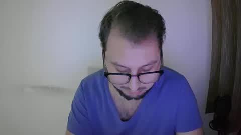 Snapshot of 21jus chatting on 11.22.25 21jus online show from 11.22.25