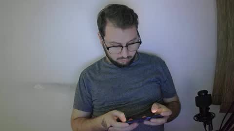 Snapshot of 21jus chatting on 11.30.25 21jus online show from 11.30.25