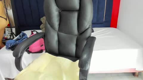 Isabella online show from 02.12.25