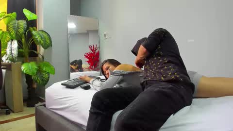 2_fire online show from 11.24.25