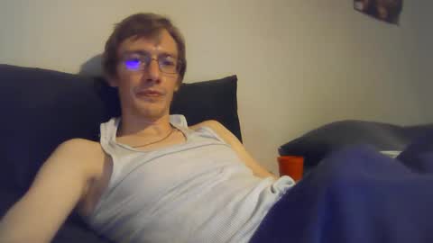 Snapshot of 2big2hype chatting on 01.06.25 cheif online show from 01.06.25