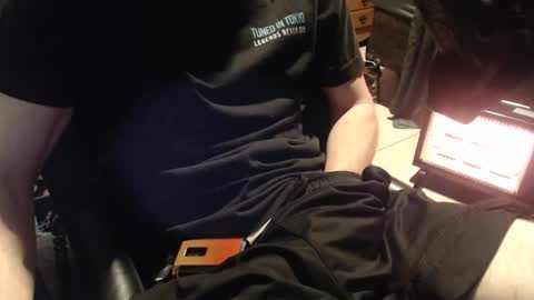 Snapshot of 2big2hype chatting on 11.03.25 cheif online show from 11.03.25