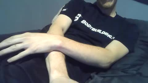 Snapshot of 2big2hype chatting on 11.06.25 cheif online show from 11.06.25