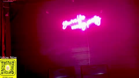 Snapshot of 2for5uncut chatting on 09.17.25 RR UnCut online show from 09.17.25