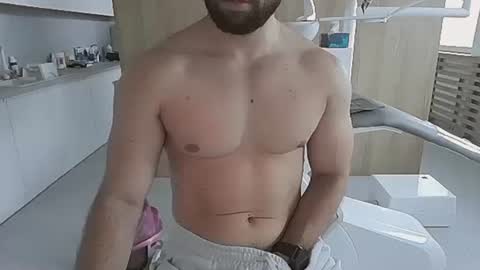 2hot2furious online show from 09.21.25