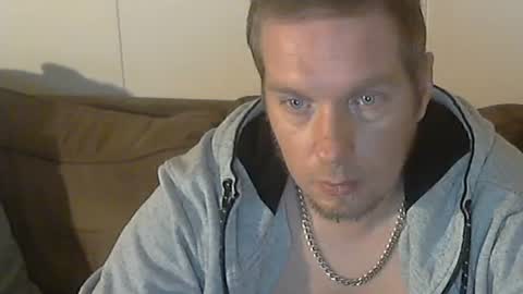 2small4you83 online show from 12.08.24