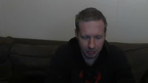 Snapshot of 2small4you83 chatting on 06.11.26 2small4you83 online show from 06.11.26