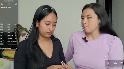 Snapshot of 2summerlove2 chatting on 02.03.25 Dalilah and Tarah online show from 02.03.25