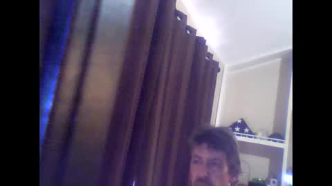 Snapshot of 333fffej chatting on 01.06.25 333fffej online show from 01.06.25