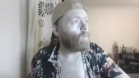 33UK online show from 09.22.25