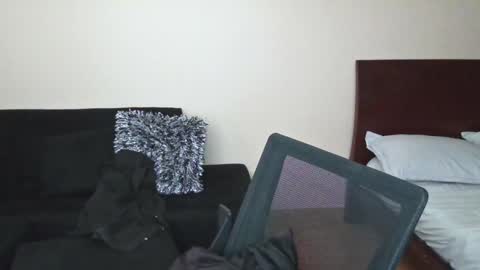 Snapshot of 3badweed3 chatting on 02.03.25 Sam online show from 02.03.25