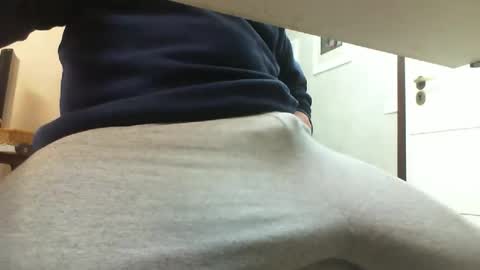 Snapshot of 3funlover chatting on 12.20.25 3funlover online show from 12.20.25