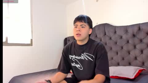 Guy 1  Guy 2  Guy 3. online show from 11.07.25