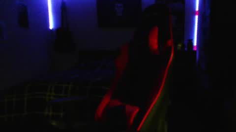 Snapshot of 3ndlessmike chatting on 11.21.25 3ndlessmike online show from 11.21.25