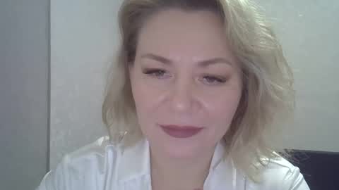 Snapshot of 3susie chatting on 11.11.25 3susie online show from 11.11.25