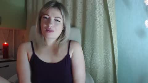 Snapshot of 3sweetcandy3 chatting on 11.15.25 3sweetcandy3 online show from 11.15.25