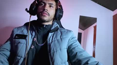 E V I L online show from 11.05.25