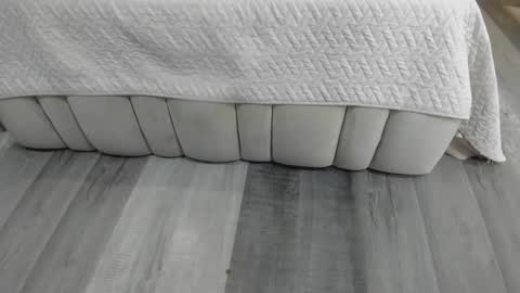 3X NAXAA online show from 09.16.25