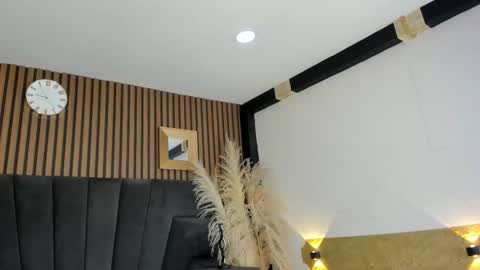 3X NAXAA online show from 12.18.25