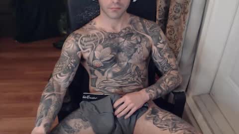 Snapshot of 420randomguy chatting on 01.01.25 Anomander Rake online show from 01.01.25