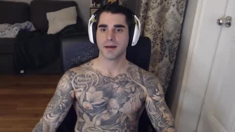 Snapshot of 420randomguy chatting on 01.28.25 Anomander Rake online show from 01.28.25