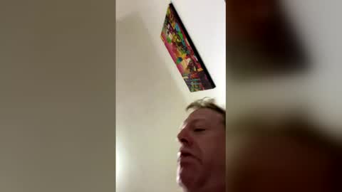 Snapshot of 4rtt43 chatting on 02.25.26 robert online show from 02.25.26