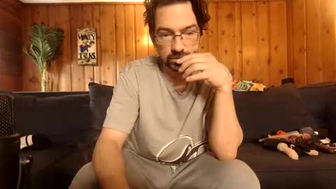 XXXtra Sauce online show from 05.03.26