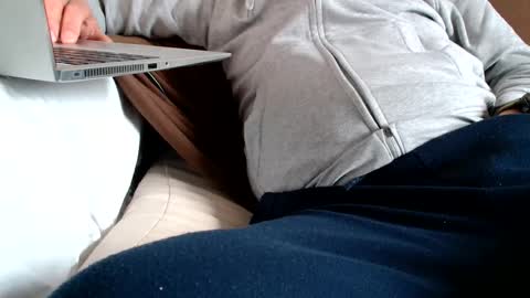 F E L I X -  -  F O ll O W      M E  online show from 01.07.26