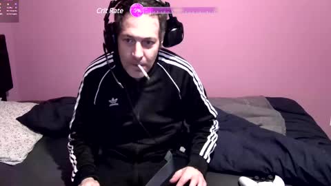 Larese Carlo online show from 02.13.25