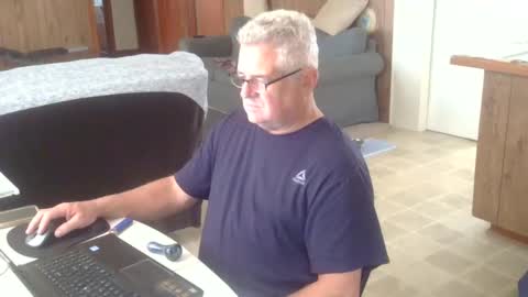 Snapshot of 55mnc chatting on 10.19.25 Joe online show from 10.19.25