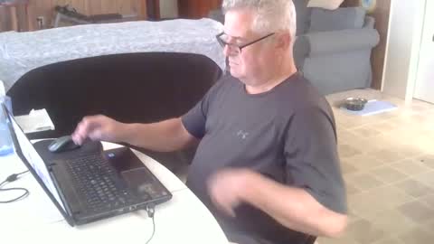 Snapshot of 55mnc chatting on 11.26.25 Joe online show from 11.26.25