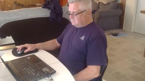 Snapshot of 55mnc chatting on 11.30.25 Joe online show from 11.30.25