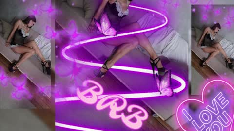 Snapshot of 666mia666 chatting on 12.08.24 Mia my pvt is open and lovense is active online show from 12.08.24