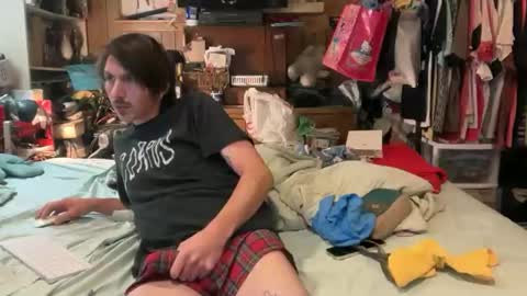 Snapshot of 69j0hndo chatting on 11.03.25 FUCKR online show from 11.03.25