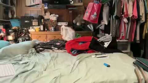 Snapshot of 69j0hndo chatting on 11.06.25 FUCKR online show from 11.06.25