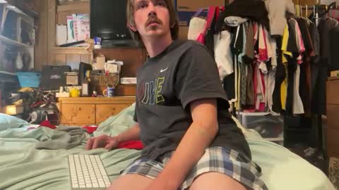 Snapshot of 69j0hndo chatting on 11.25.25 FUCKR online show from 11.25.25