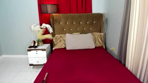 Snapshot of 69kinkytrans chatting on 01.12.26 69kinkytrans online show from 01.12.26