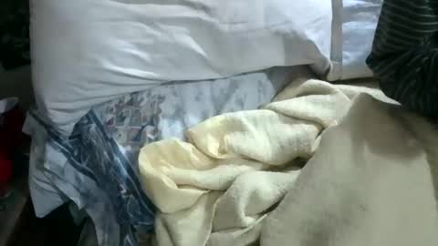 Snapshot of 69sextoyboy69 chatting on 10.24.25 69sextoyboy69 online show from 10.24.25