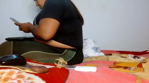 Snapshot of 69smallstar chatting on 11.16.25 star online show from 11.16.25