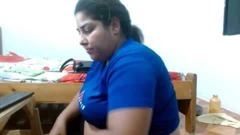 Snapshot of 69smallstar chatting on 12.23.25 star online show from 12.23.25