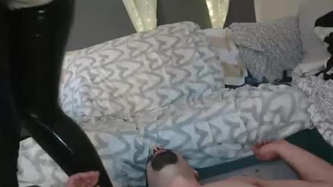 69sweetpoison online show from 03.11.25