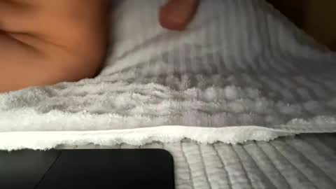 Snapshot of 6incher_lb chatting on 02.11.25 6incher LB online show from 02.11.25