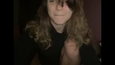 Snapshot of 75sowet018 chatting on 10.10.25 75sowet018 online show from 10.10.25