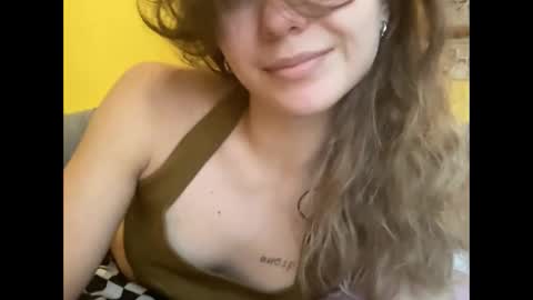 Snapshot of 75sowet018 chatting on 11.28.25 75sowet018 online show from 11.28.25