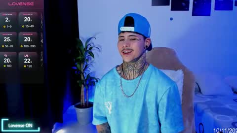 Snapshot of 777_stefantransmen chatting on 11.10.25 Stefan online show from 11.10.25