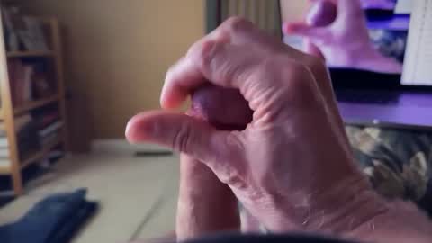 Snapshot of 788194 chatting on 02.18.25 788194 online show from 02.18.25